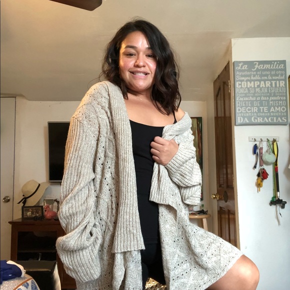 Sweaters - Over sized sweater